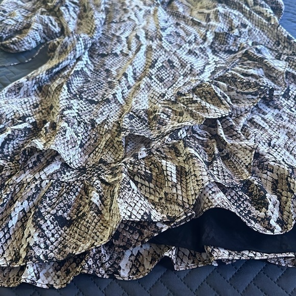 1State Leopard Wrap Dress. NEW - Picture 13 of 14